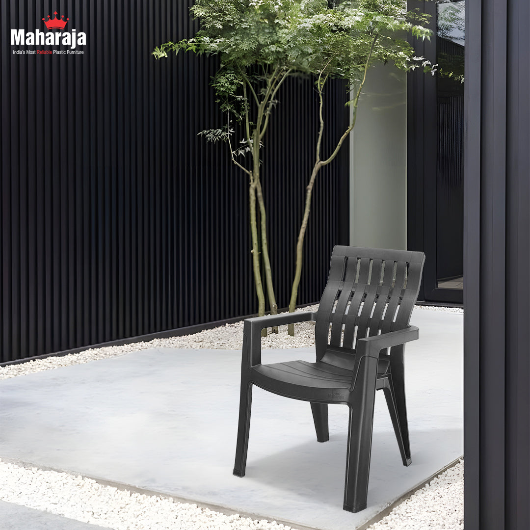 Fortuner Deluxe Seating Armrest Chair